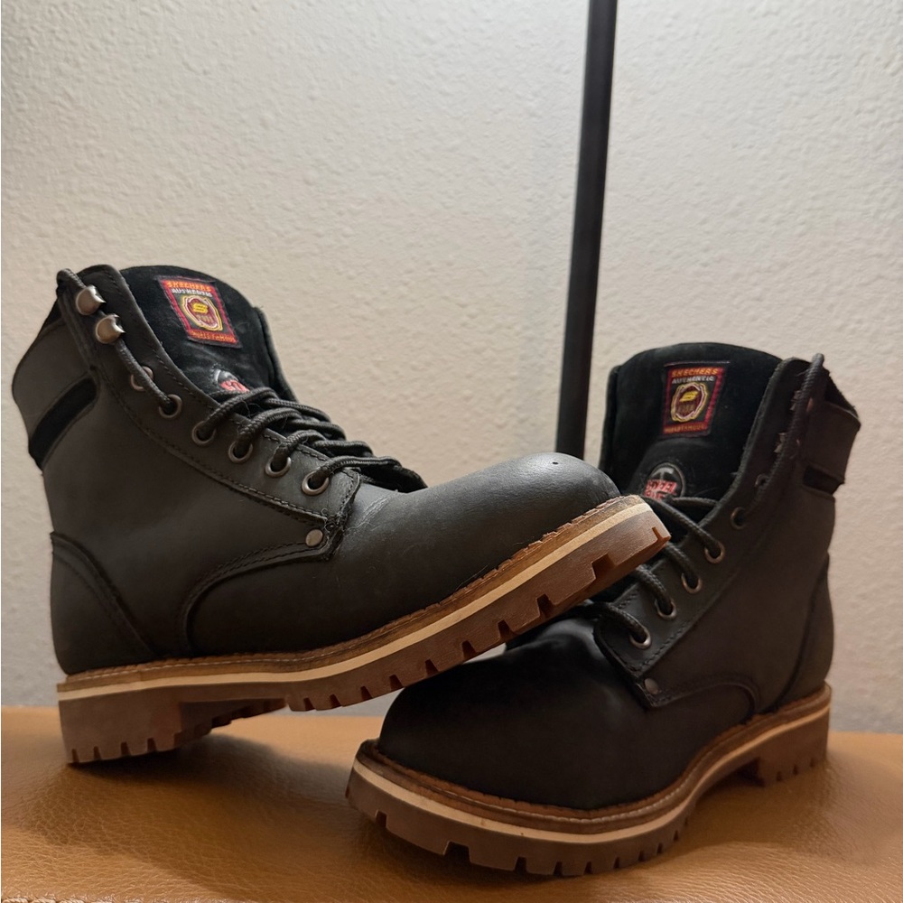 Skechers Women's Brooten Black Steel Toe Leather Lace Up Work Boots Size 8